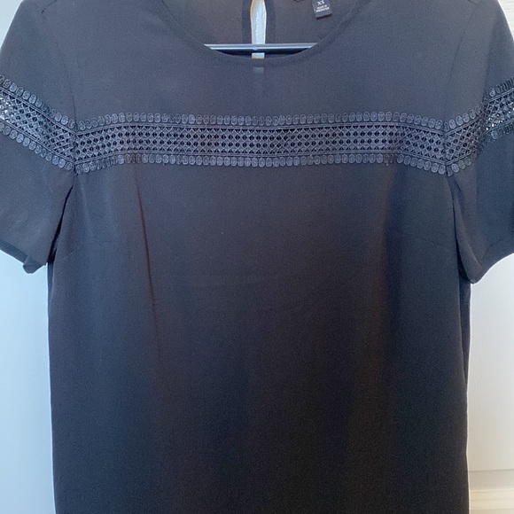 Black banana republic top size XS - Picture 3 of 4